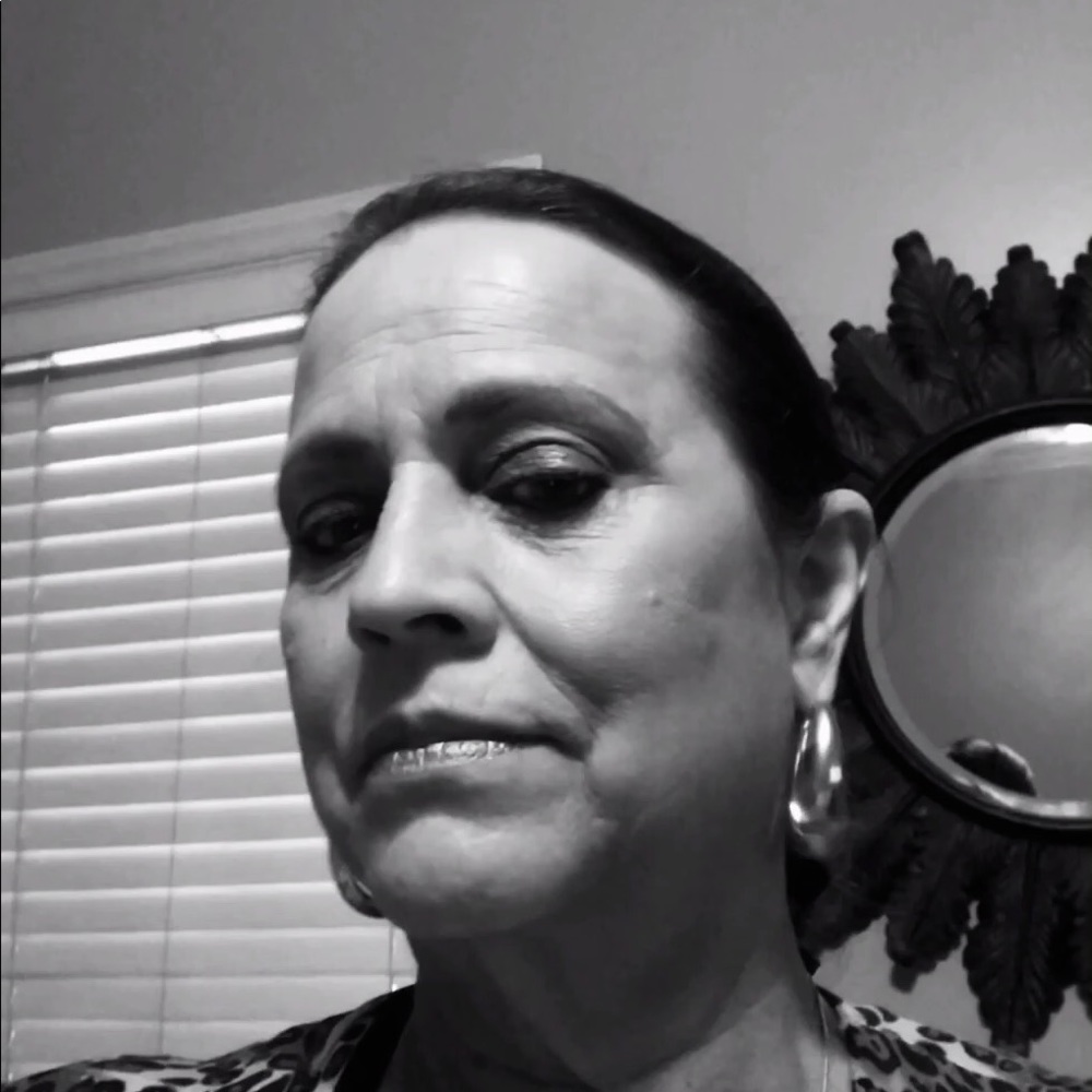 Meet your Posher, Annette